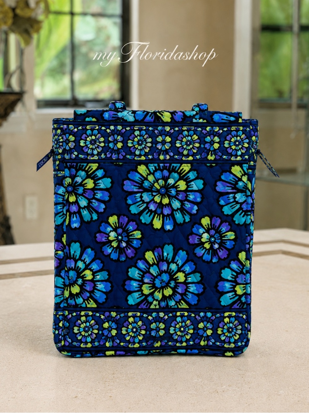 VERA BRADLEY CROSSBODY